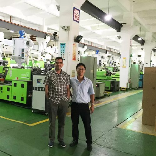 5-Achs-CNC-Anlage fuer medizinische Titanbauteile und komplexe Praezisionskomponenten